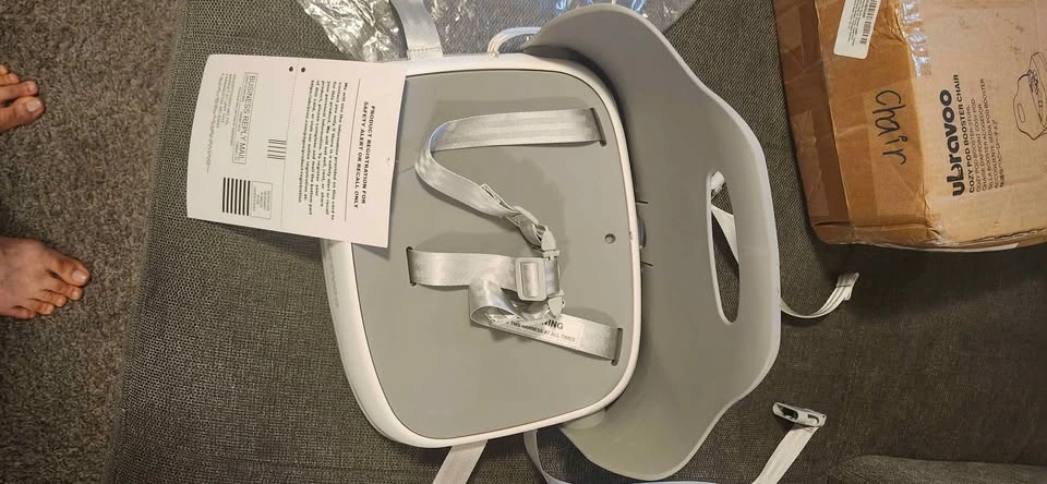 Toddler Booster Seat for Dining Table **NEW** - photo 3
