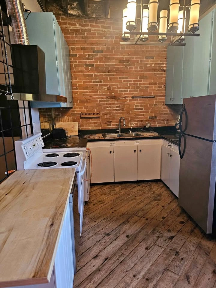 2 bedroom lofty apartment