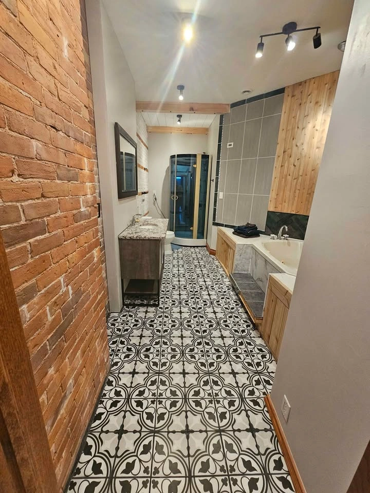 2 bedroom Riverview flat - photo 3