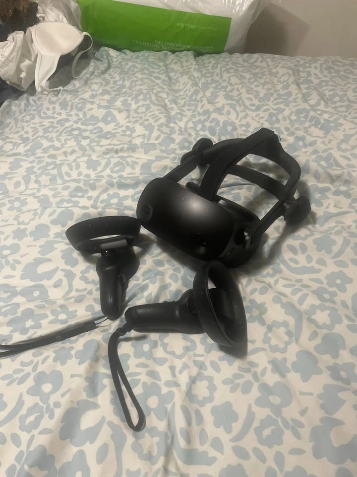 HP Reverb G2 - photo 2