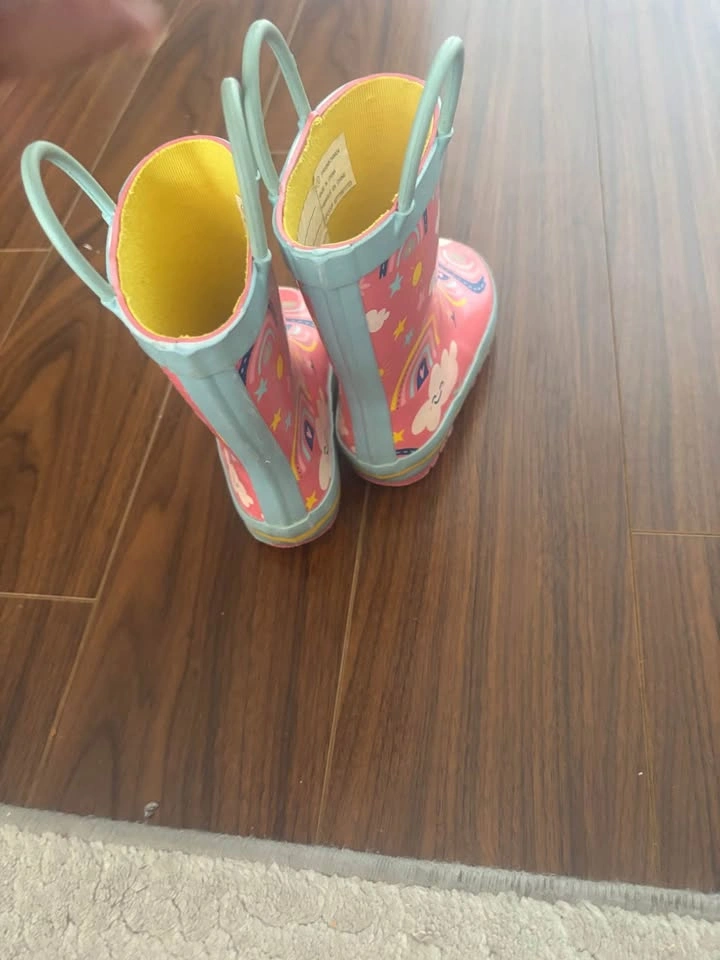 Toddler Rain Boots - Size 6 - photo 5