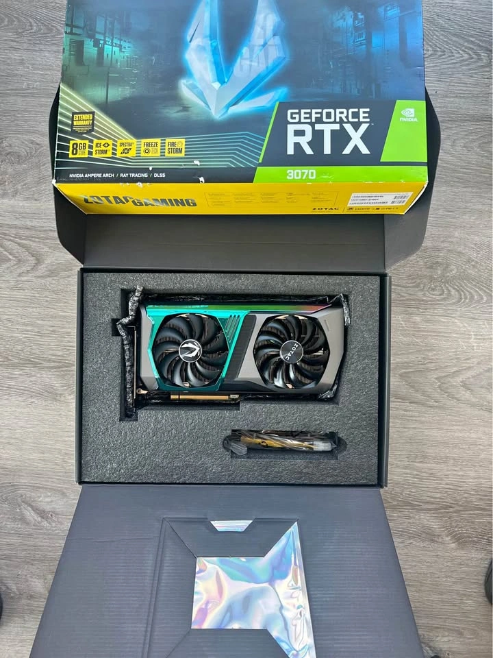 Zotac Gaming GeForce RTX 3070 AMP HoloBlack