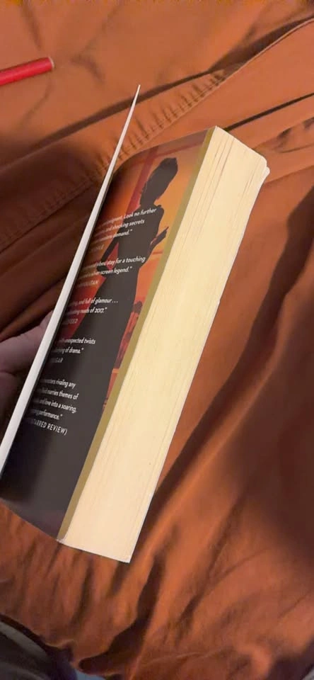 The Seven Husbands of Evelyn Hugo by Taylor Jenkins Reid - photo 2