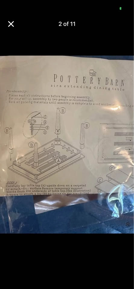 Pottery Barn Extending Dining Table w/2 leaves - photo 4