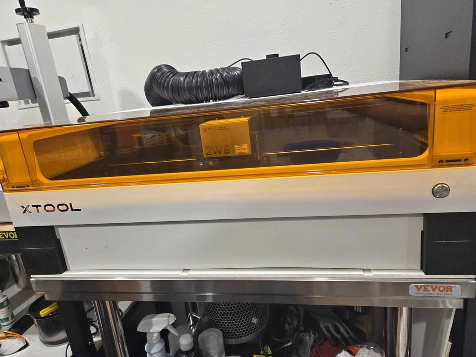 Xtool S1 20W 1064nm laser machine