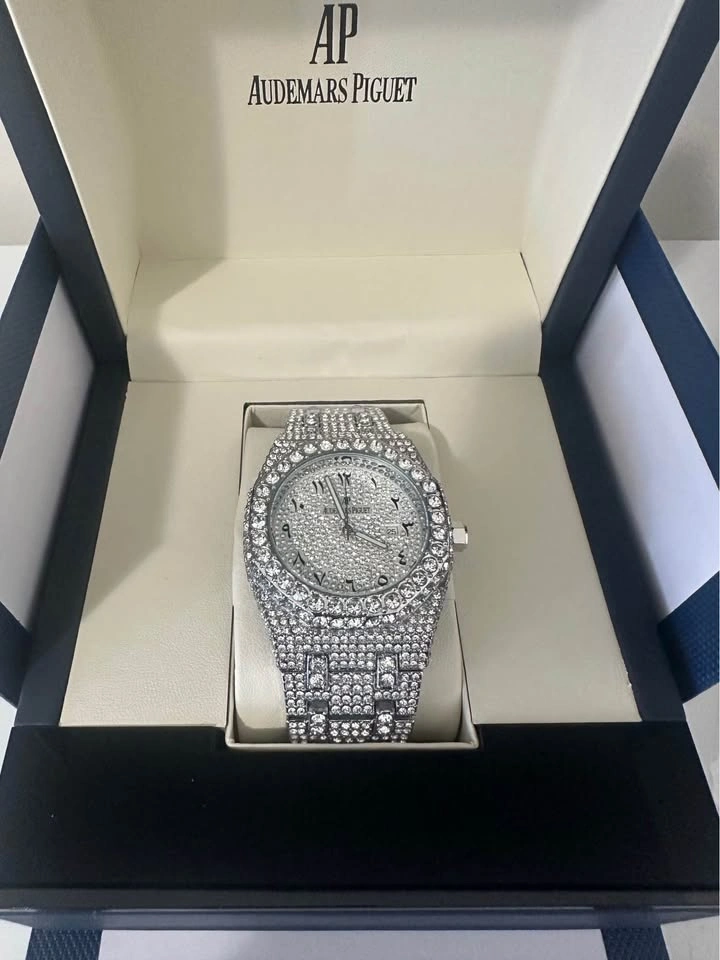 AP Watch - photo 5