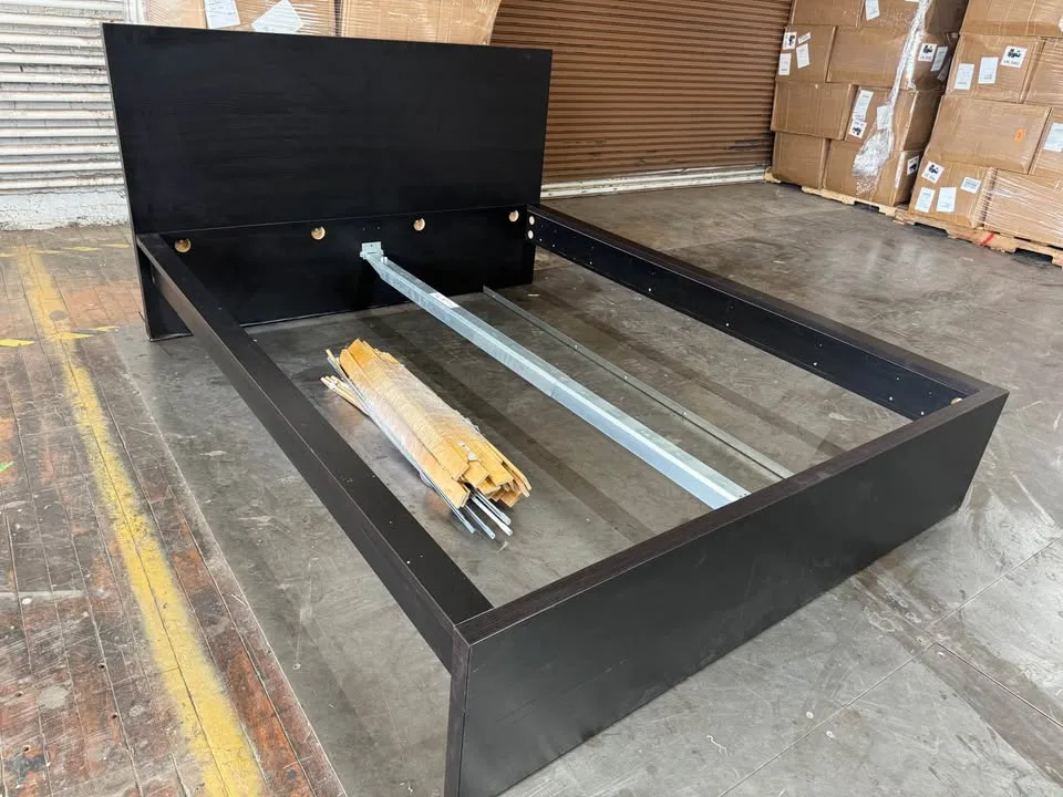 Queen wooden bed frame image indicator(2)