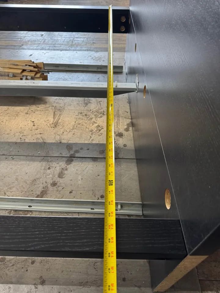 Queen wooden bed frame image indicator(6)