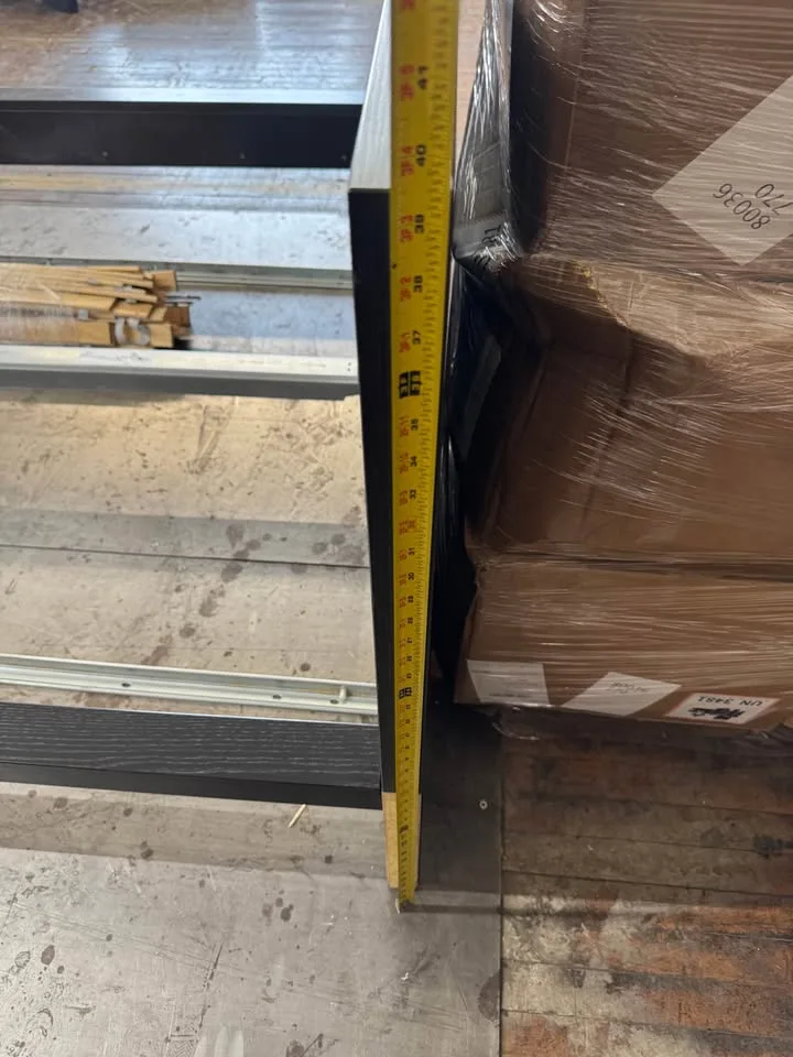 Queen wooden bed frame image indicator(7)