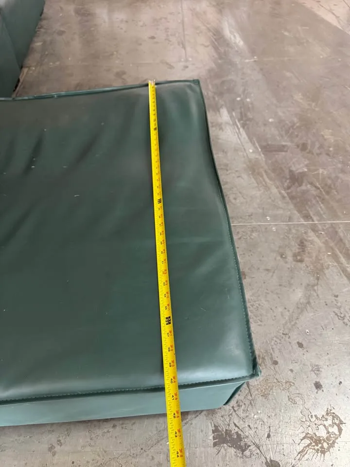 3pc Leather Sectional image indicator(5)