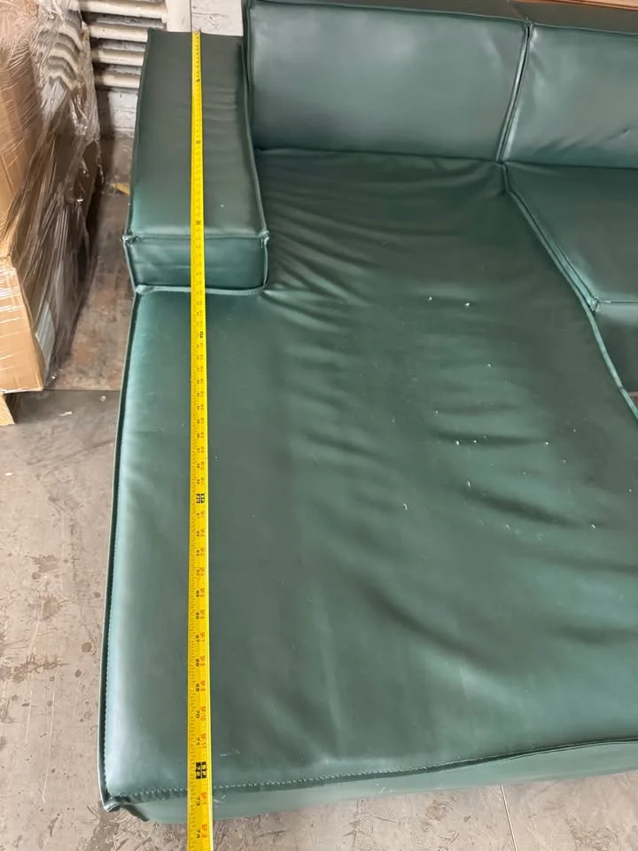 3pc Leather Sectional image indicator(6)