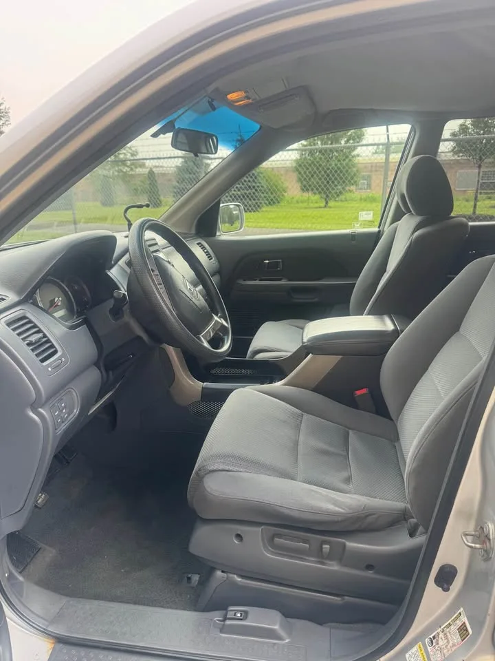 2007 Honda Pilot · EX Sport Utility 4D image indicator(5)