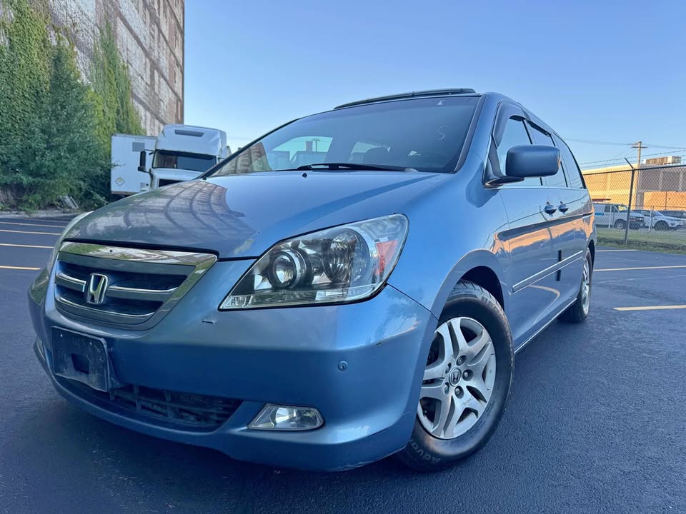 2007 Honda Odyssey Touring Minivan 4D