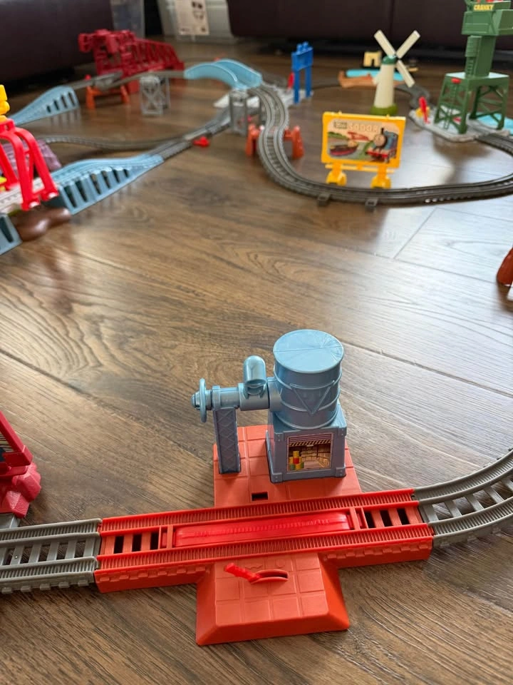 Thomas & Friends TrackMaster Motorized Train Bundle - photo 4