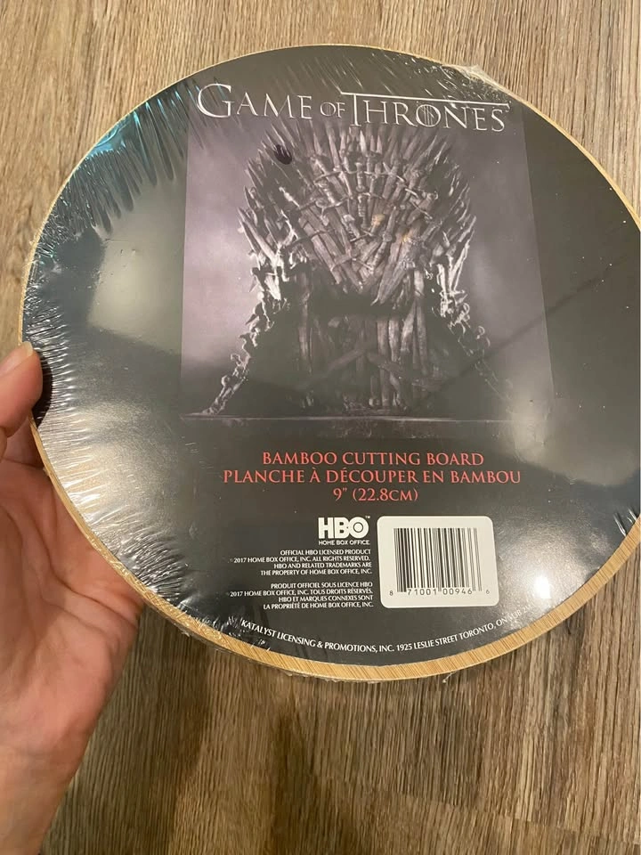 Game of Thrones Targaryen Bamboo Cutting Board - photo 3