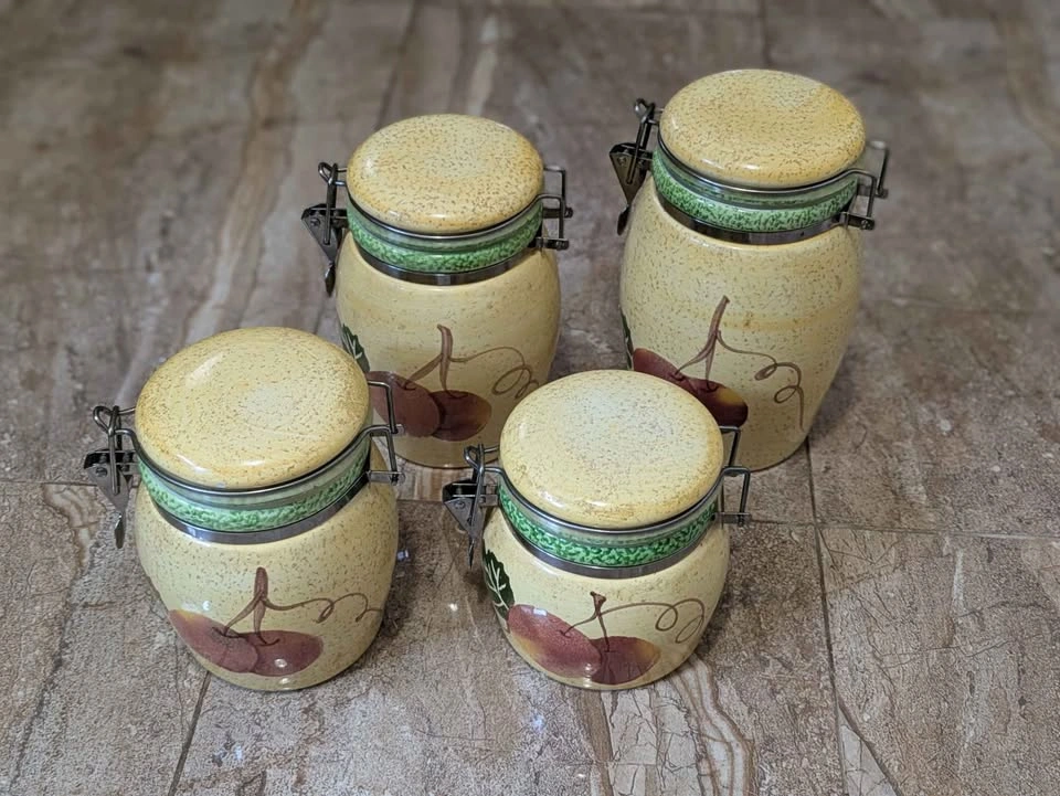 Set of 4 Ceramic Kitchen Jars with Airtight Latches - photo 2