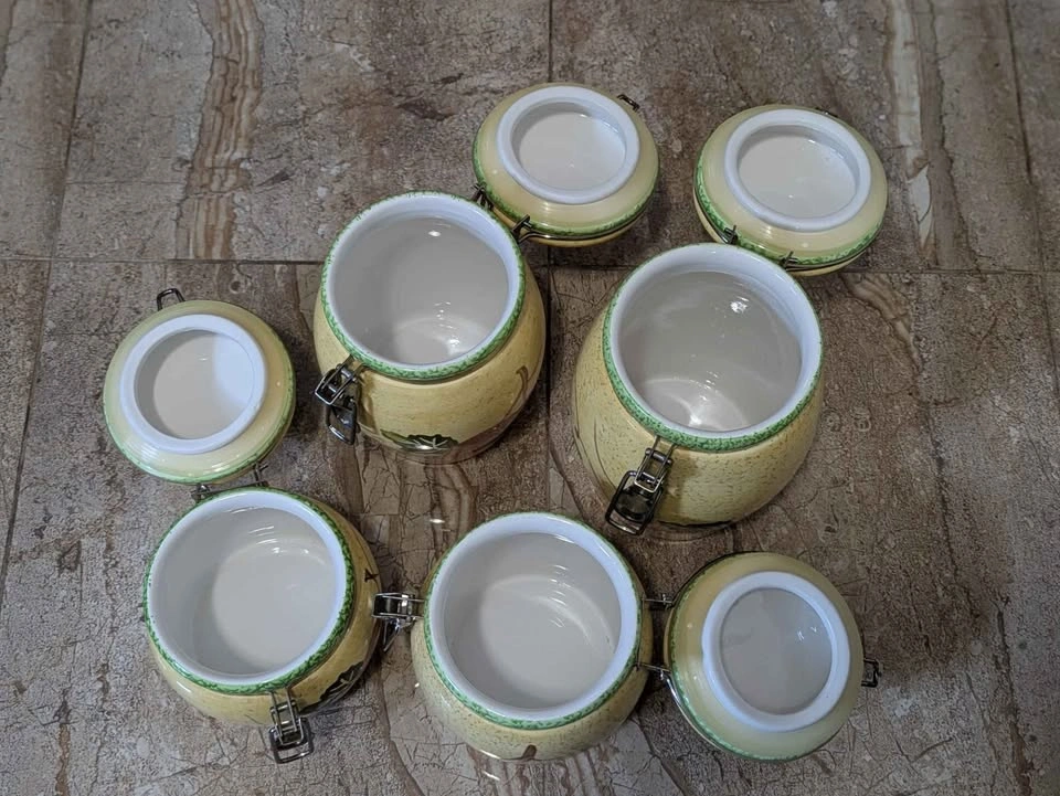 Set of 4 Ceramic Kitchen Jars with Airtight Latches - photo 3
