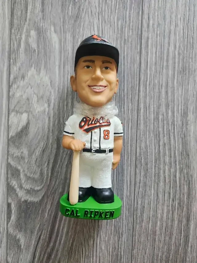 Cal Ripken Bobblehead Baltimore Orioles - photo 2
