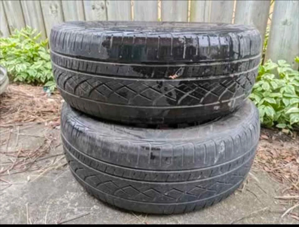Set of 2 All-Season Tires on Steel Rims – 205/60R15 - photo 2