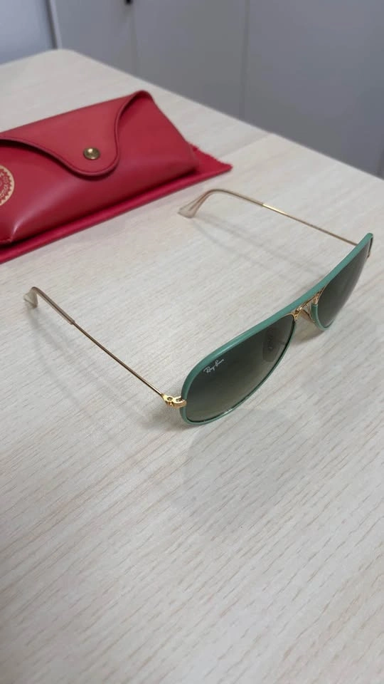 Ray-Ban Aviator Sunglasses - photo 2
