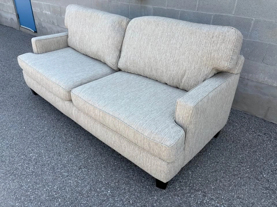 Cream Large Love Seat Sofa - Free Delivery - photo 3