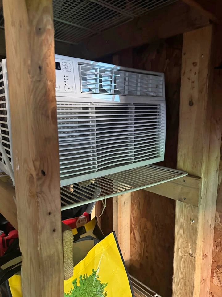 Window air conditioner