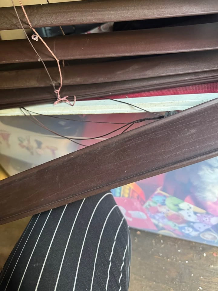 Wood Espresso Window Blinds - photo 3
