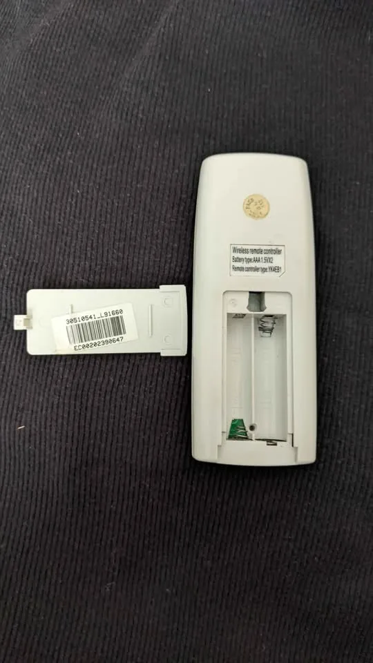 GE Air Conditioner Remote Control image indicator(3)
