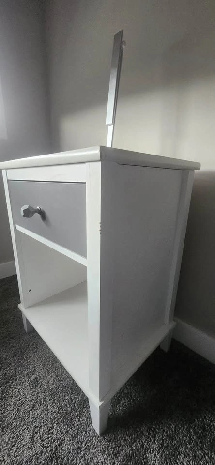 White and Grey Nightstand with Drawer - photo 2