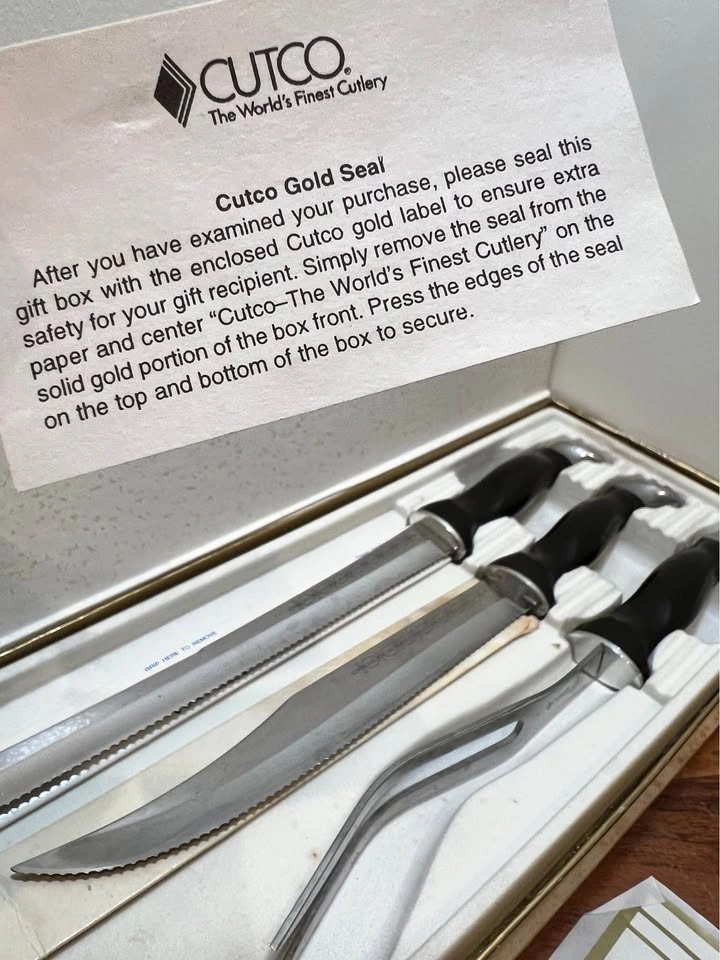 Cutco 3-Piece Carving & Slicer Set in Original Gold Seal Box - photo 3