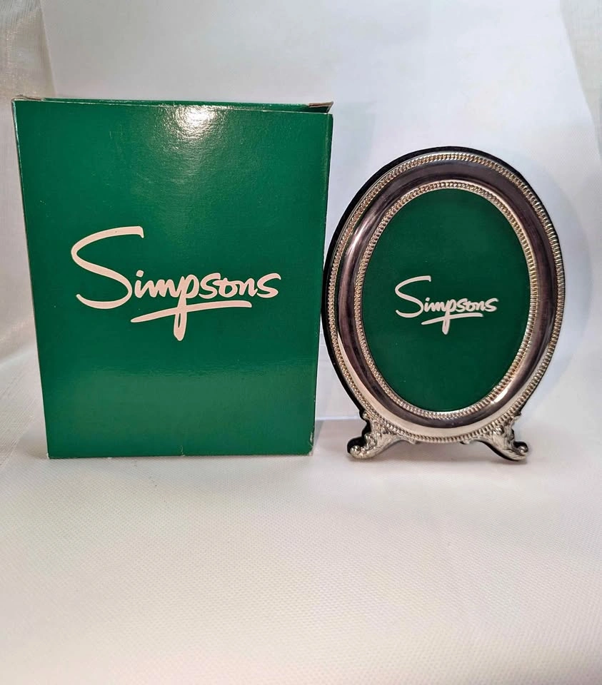 Simpsons Silver Plated Oval Picture Frame with original box