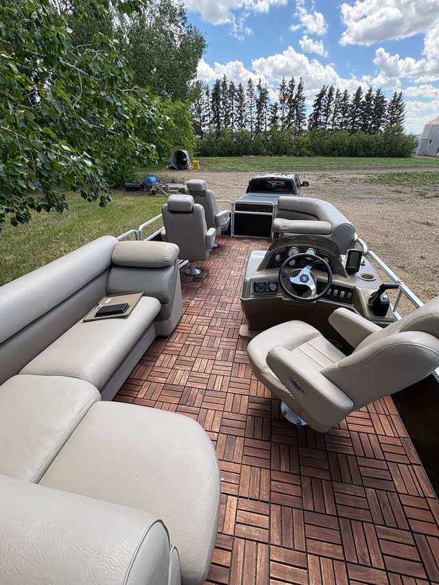 2011 Premier Sunsation 220 Pontoon Boat - photo 5