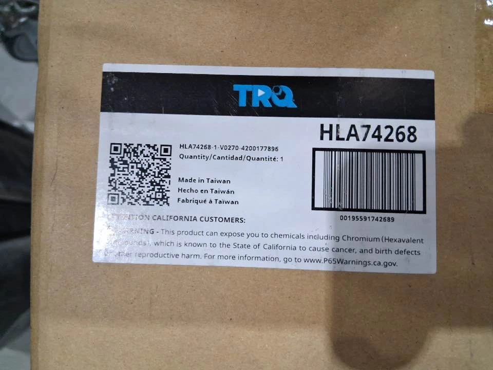 TRQ Headlights Pair for Toyota Matrix 2003/2008 - photo 5