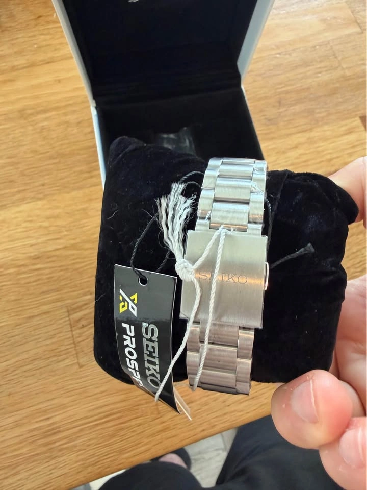 Seiko Prospex SSC927 Chronograph Speedtimer Brand New in Box - photo 3