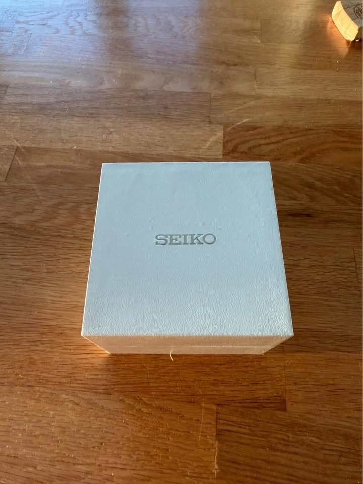 Seiko Prospex SSC927 Chronograph Speedtimer Brand New in Box - photo 5