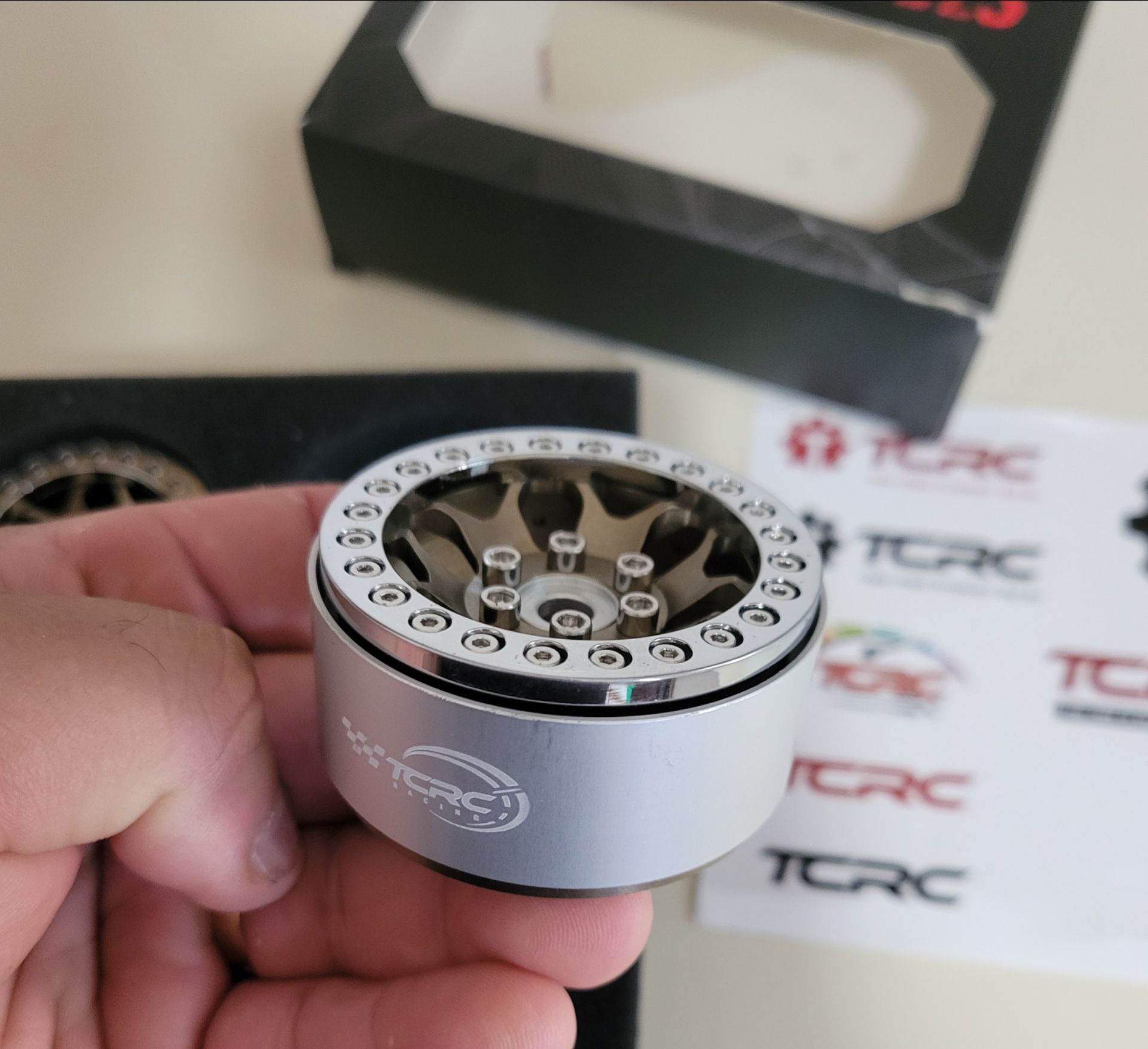 TCRC 1.9in Chrome Aluminum Wheel Set 4pcs for RC Crawler - photo 5