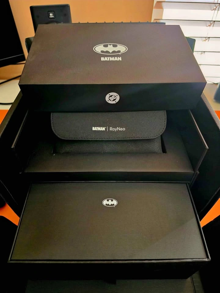 Rayneo Air Pro 4 Batman Edition