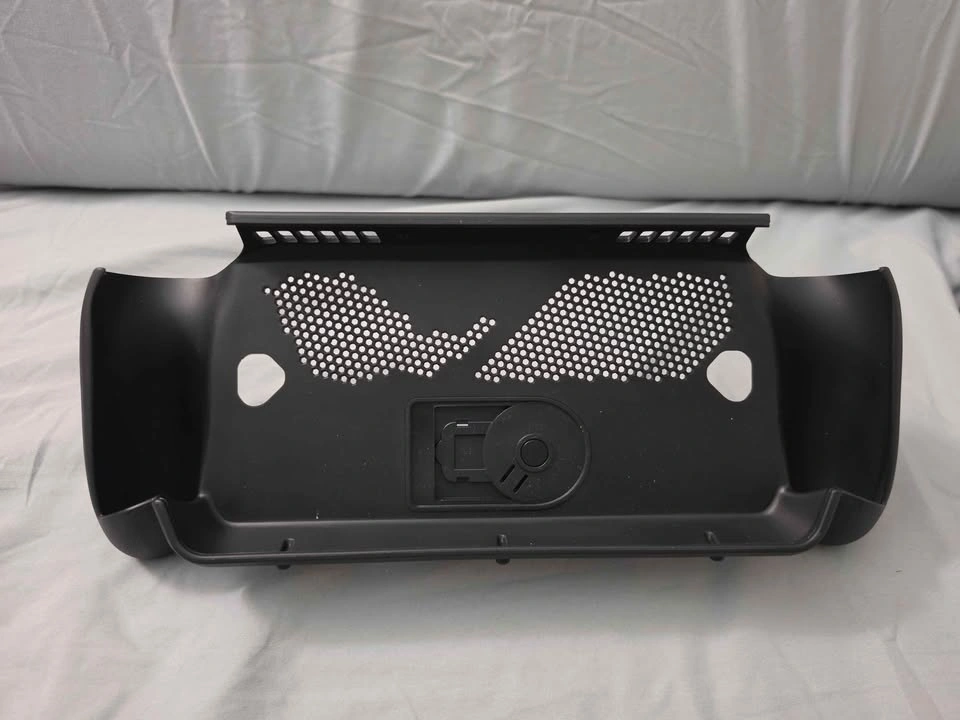 ROG Xbox Ally Case - photo 2