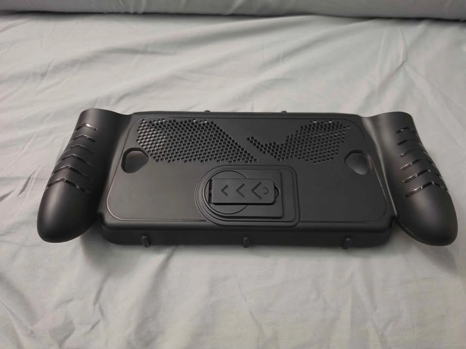 ROG Xbox Ally Case - photo 3
