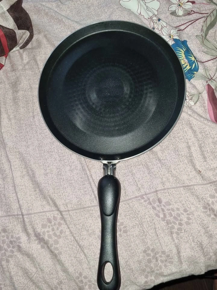 Brand New Dosa Tawa 24 cm non stick and dishwasher safe - photo 2