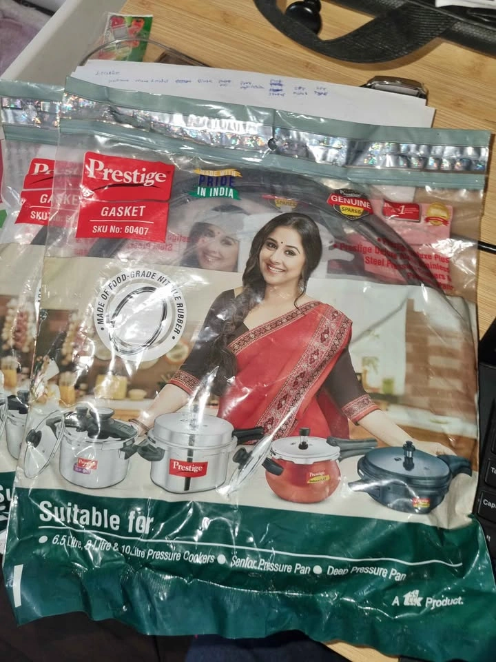 Brand New 7L Prestige Stainless Steel Cooker with Extra Valve - photo 4