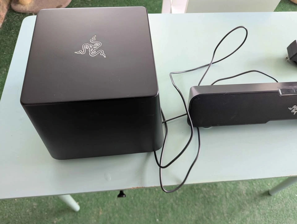Razer Leviathan V1 Sound Bar & Subwoofer - photo 2
