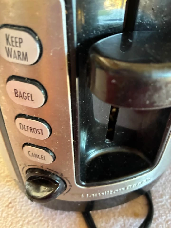 Hamilton Beach Toaster - photo 2