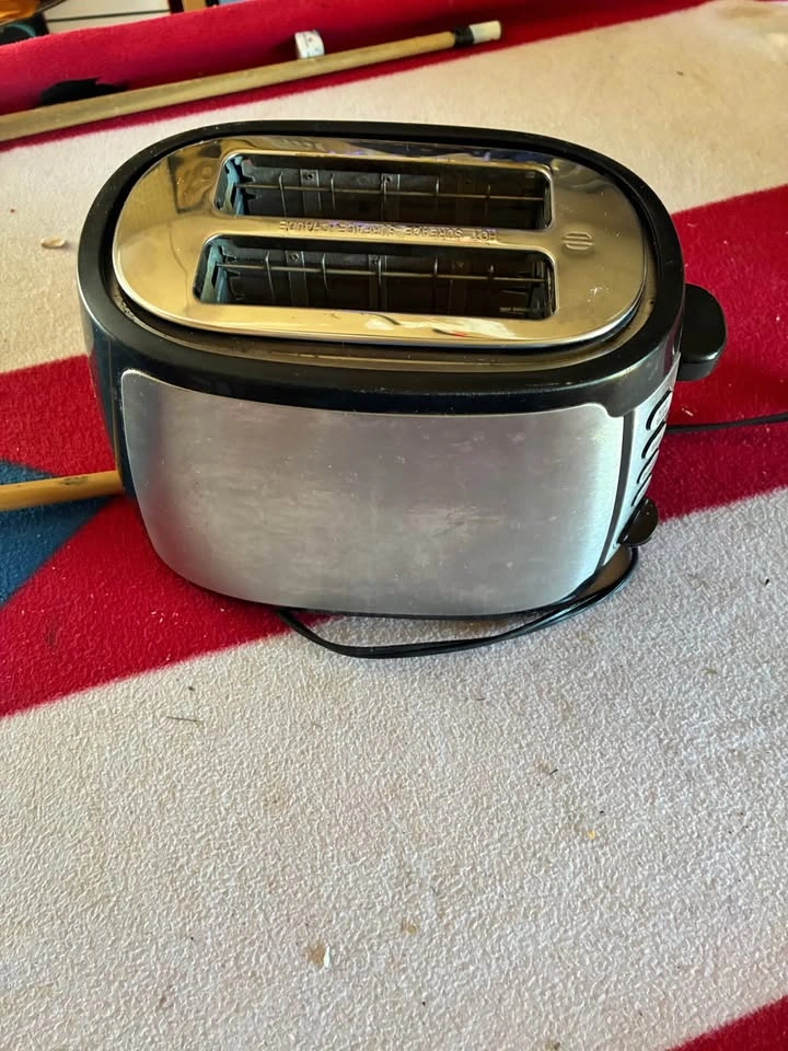 Hamilton Beach Toaster - photo 5
