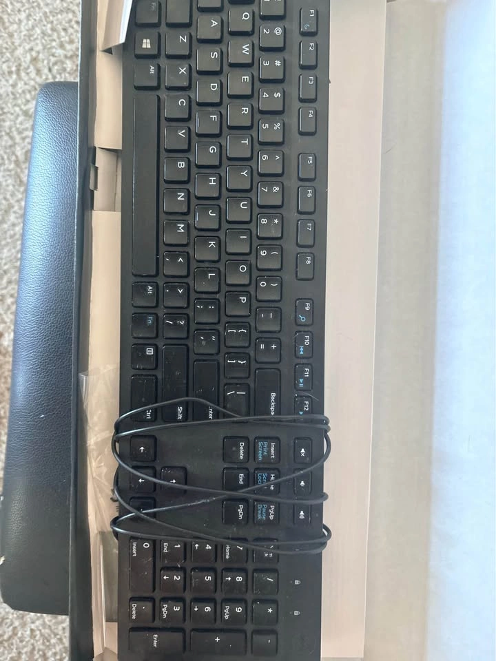 Keyboard and mouse - photo 3