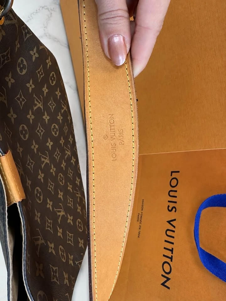 Louis Vuitton Graceful PM Shoulder Bag Monogram / Box, Dust Bag - photo 4