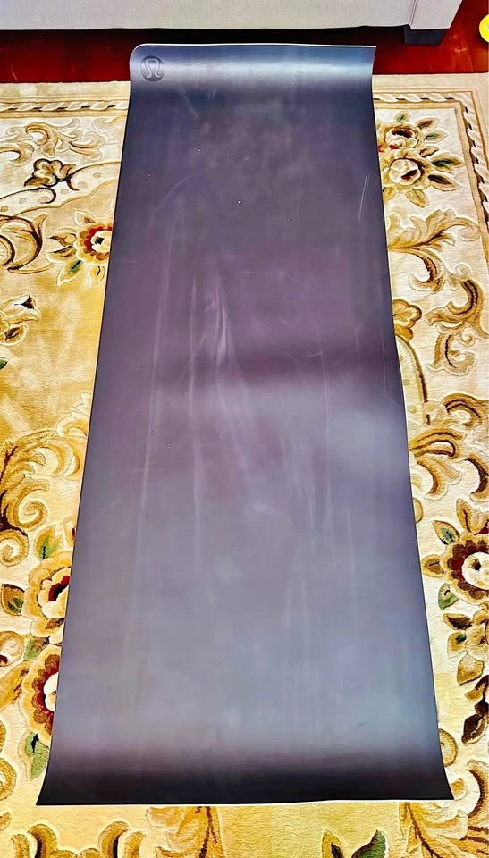 Lululemon Yoga Mat