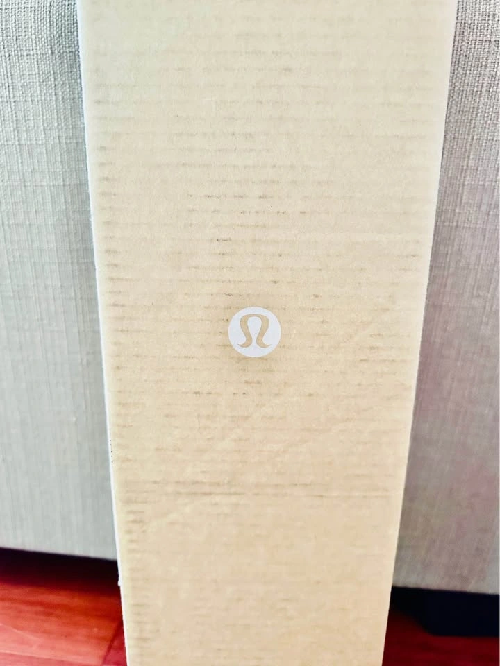 Lululemon Yoga Mat - photo 5