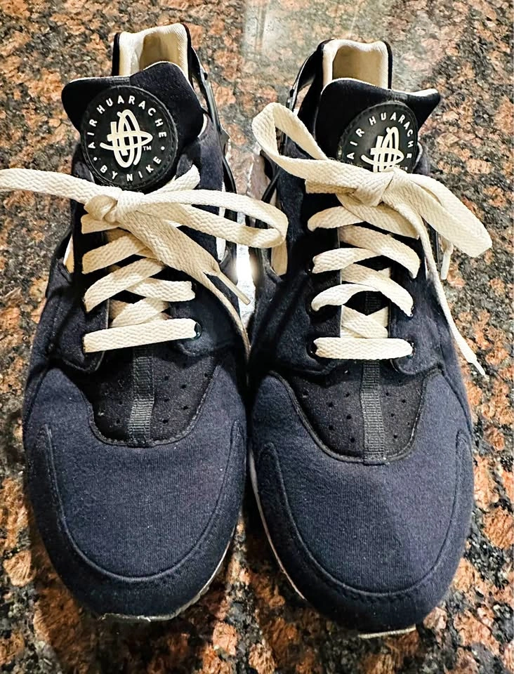 Nike Air Huarache Sneakers
