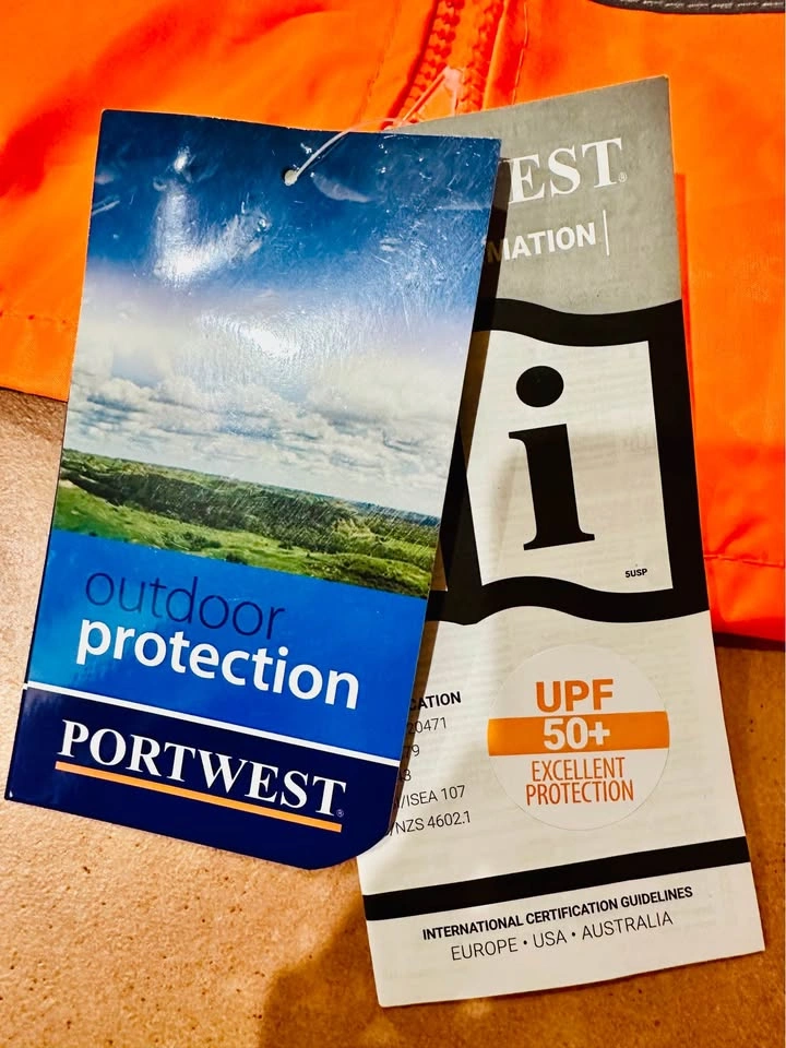 Portwest UH440 Hi-Vis Waterproof Rain Jacket - Size XL - photo 2